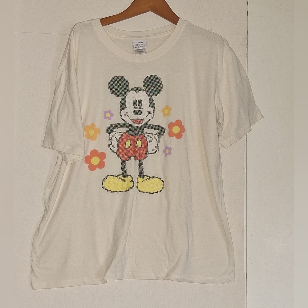 Disney Cream T-Shirt with Mickey Mouse and Flowers
